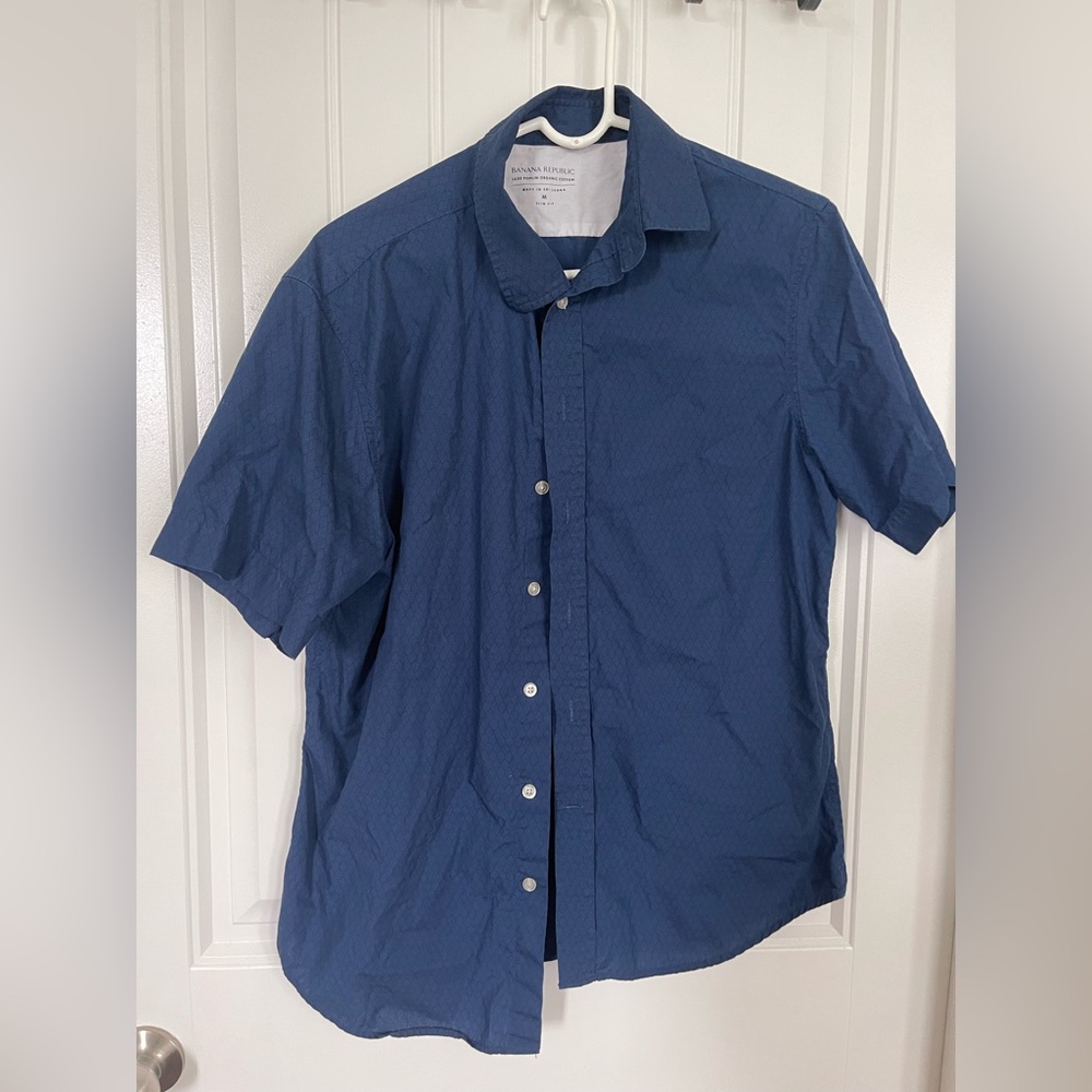 Men’s (M) Banana Republic Button Up